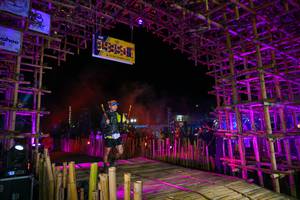 BIB: 1001
                            <button type="button" onclick="openModal(19202843)" class="btn btn-primary btn-sm float-right btn-popup" data-toggle="modal" data-target=".modal-high-quality">
                        <i class="fas fa-shopping-cart"></i> Add to Cart
                    </button>
                                            <button type="button" onclick="isThisMe(19202843, true)" class="btn btn-success btn-sm float-right btn-popup btn-isme hidden" data-toggle="tooltip" data-placement="bottom" title="นี่คือรูปของคุณใช่ไหม คลิกที่นี่เพื่อเอาเข้าอัลบั้ม">
                        <i class="fas fa-plus"></i> Add to album
                    </button>
                    <button type="button" onclick="isThisMe(19202843, false)" class="btn btn-warning btn-sm float-right btn-popup btn-isnotme hidden">
                        <i class="fas fa-ban"></i> Remove from album
                    </button>